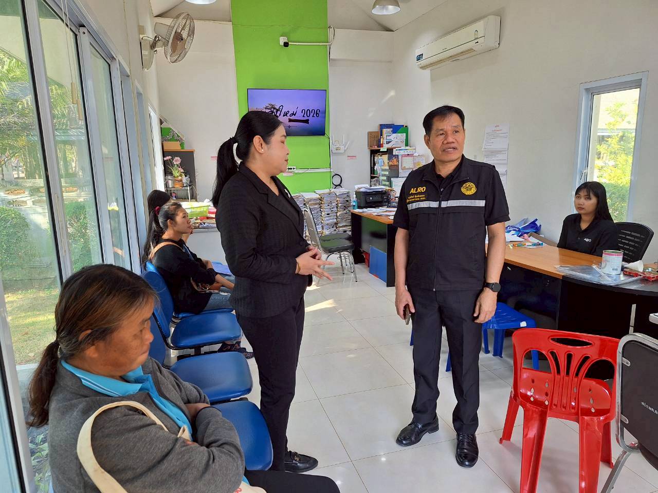 title - ผู้ตรวจราชการ ส.ป.ก. ประชุมตรวจราชการและติดตามความก้าวหน้าผลการดำเนินงานตามแผนการตรวจราชการของผู้ตรวจราชการสำนักงานการปฏิรูปที่ดินเพื่อเกษตรกรรม ประจำปีงบประมาณ พ.ศ. 2569 รอบที่ 1 เขตตรวจราชการที่ 10 จังหวัดหนองคาย 